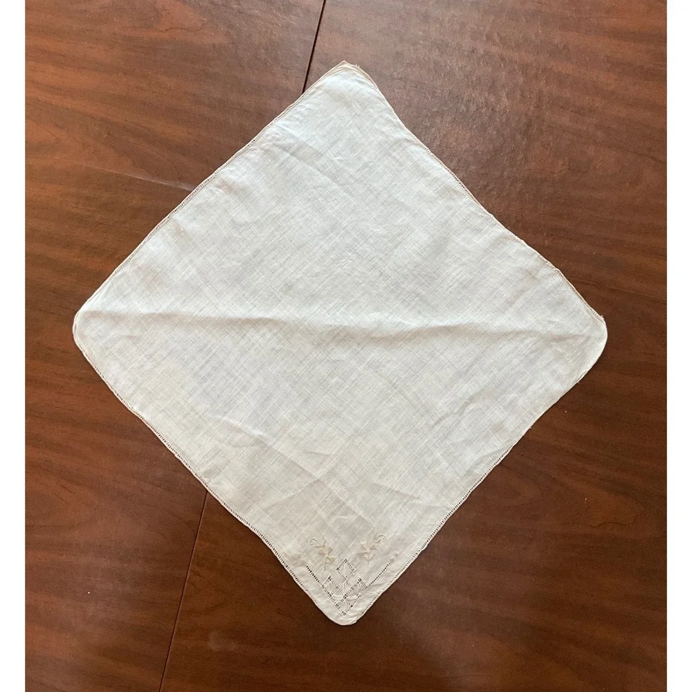 Vintage Linen Embroidered 7 Placements & 8 Napkins Cottagecore Country Farmhouse